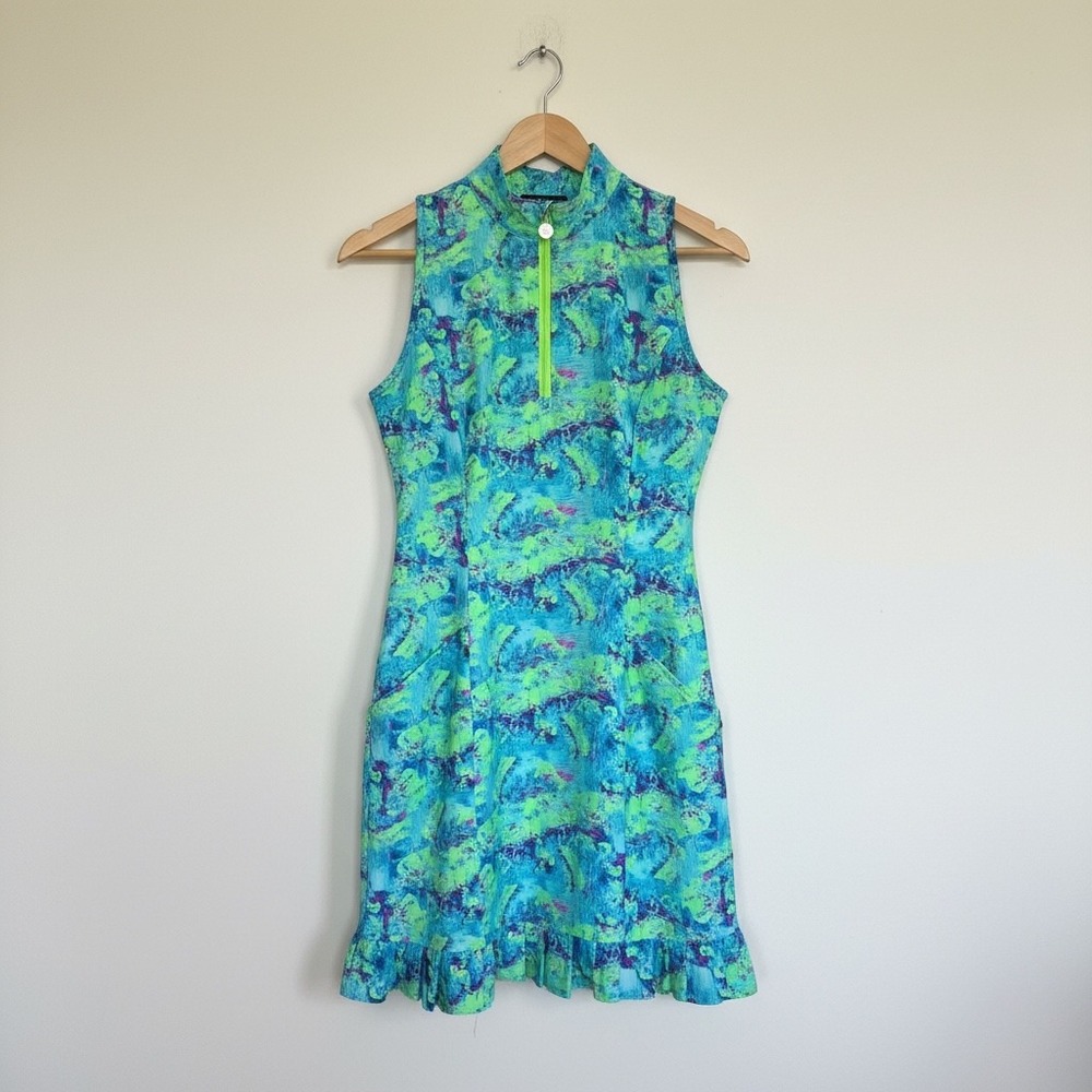 Tzu Tzu Sport Shiloh Trippy Typhoon Blue Aqua Dress Size Large 1/4 Zip Pleated